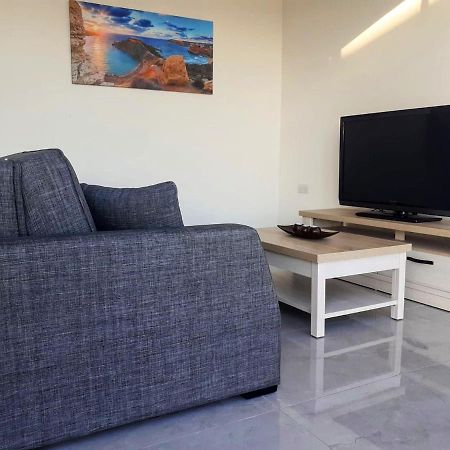 Appartement Panoramic Penthouse Haven à Mellieħa Extérieur photo