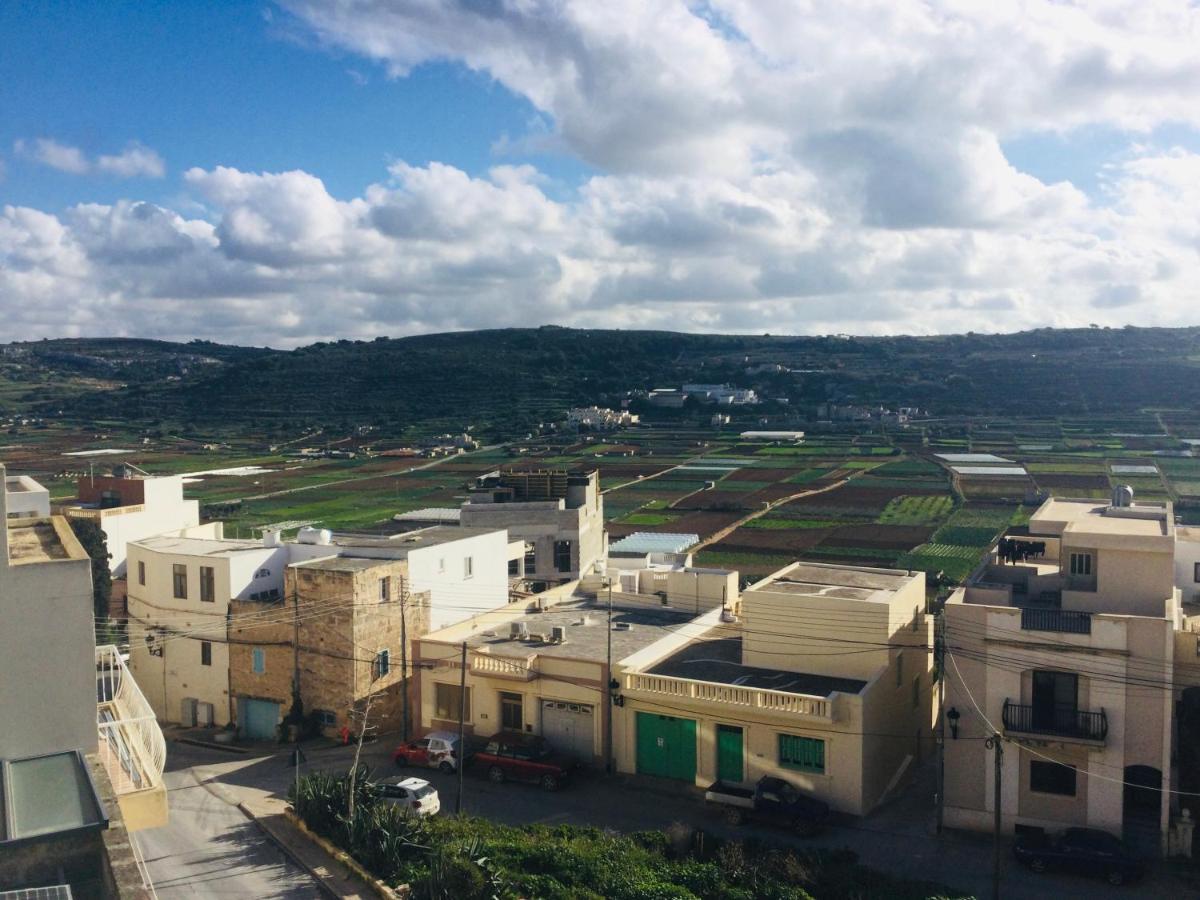 Appartement Panoramic Penthouse Haven à Mellieħa Extérieur photo